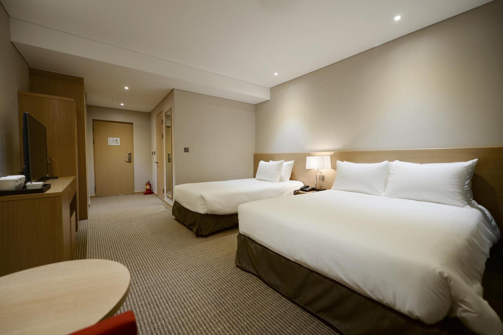 סיאול Hotel New Oriental Myeongdong חדר תמונה