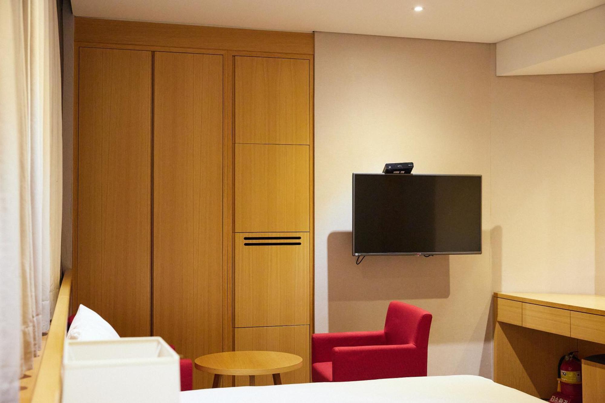 סיאול Hotel New Oriental Myeongdong מראה חיצוני תמונה